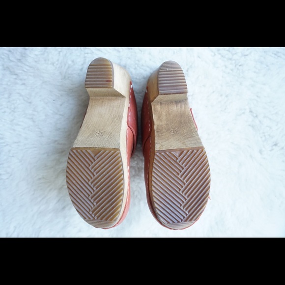 Sanita Danish Leather Clogs Wood Sole - Picture 6 of 12